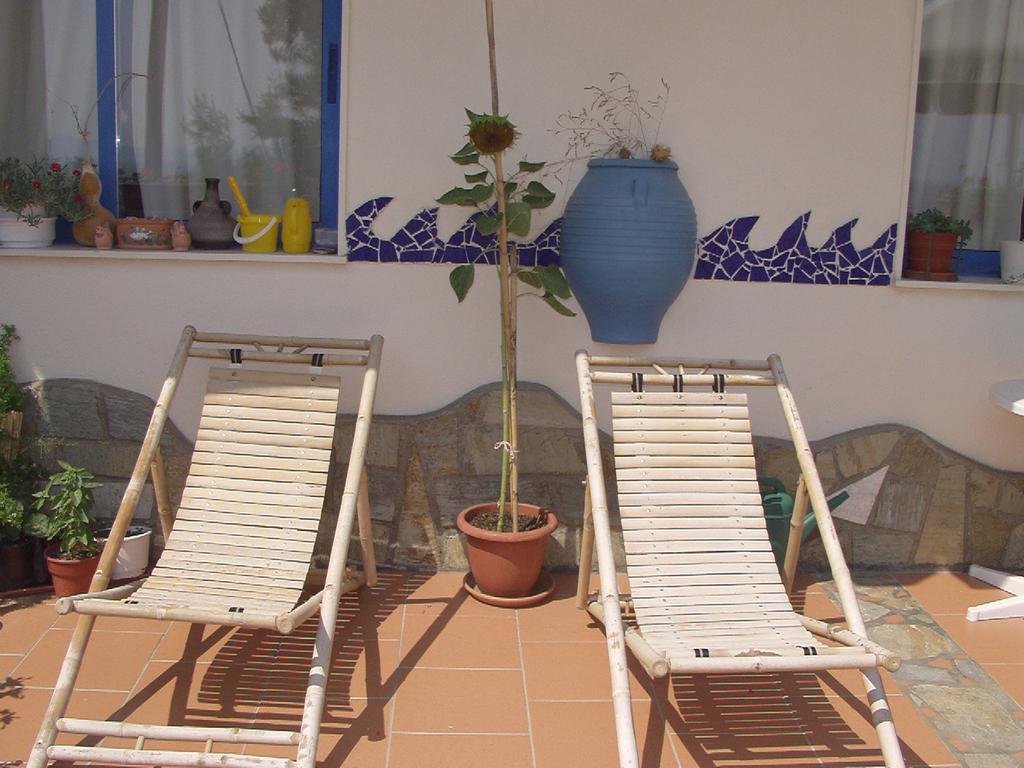 Alexia House Apartment Neos Marmaras Bagian luar foto