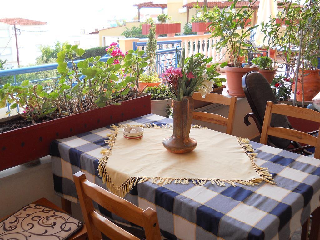 Alexia House Apartment Neos Marmaras Bagian luar foto