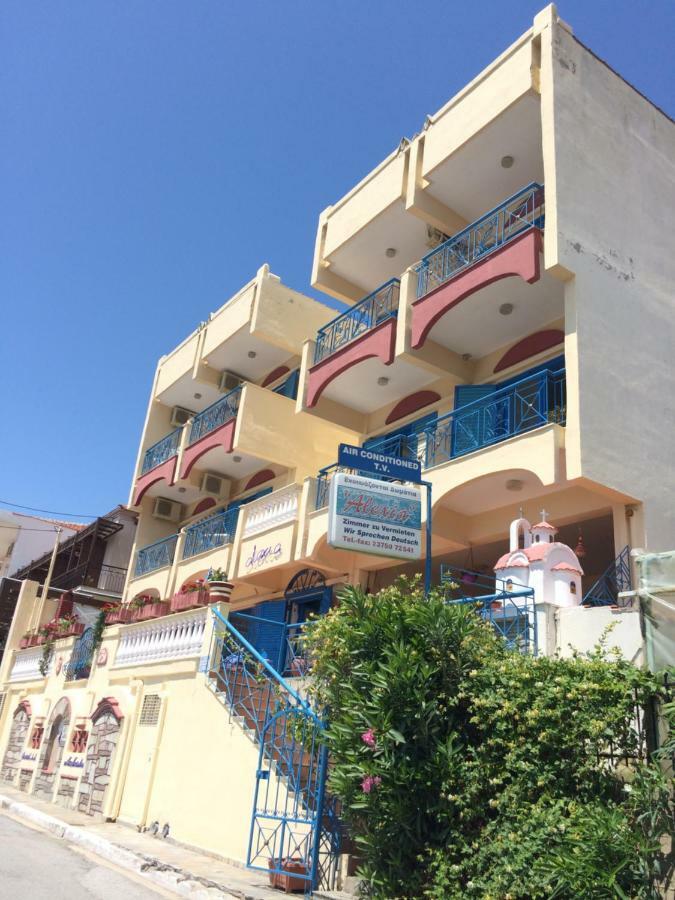 Alexia House Apartment Neos Marmaras Bagian luar foto